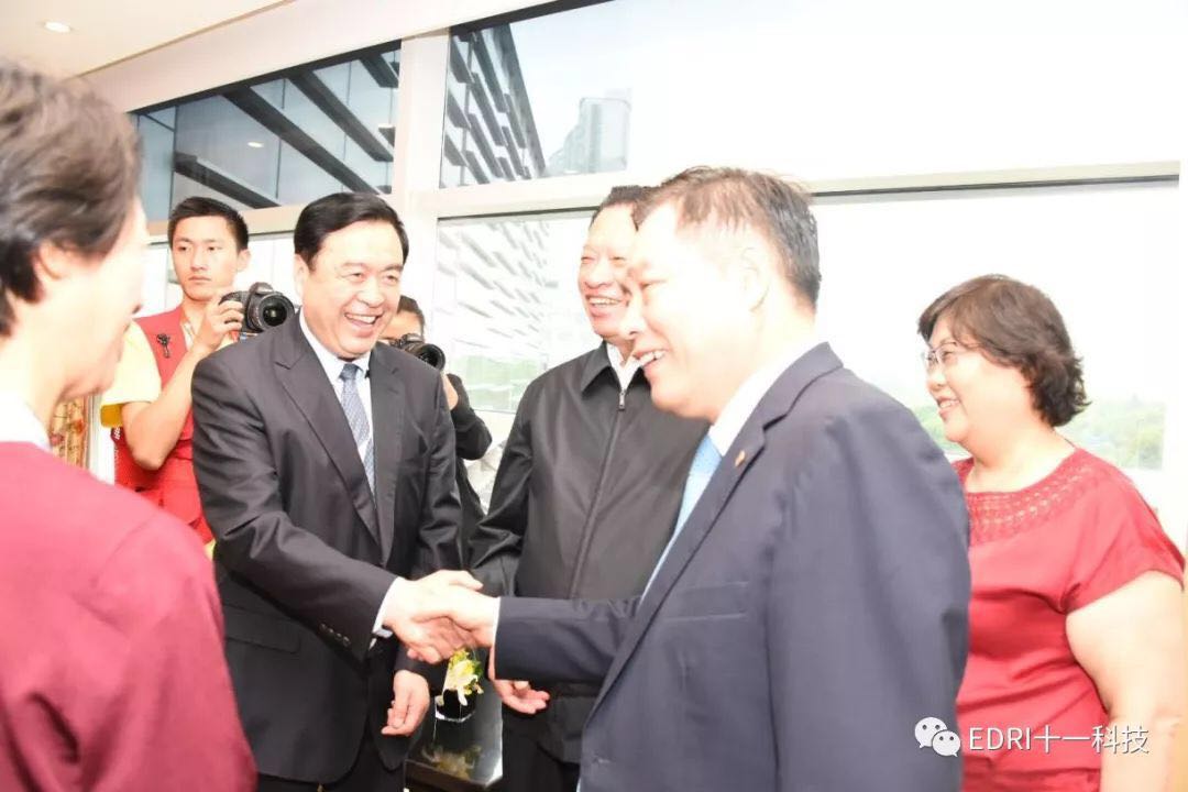 1527491924543027.jpg 4.jpg